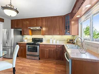 3BR/2BA Single Family House on Lexington Way · San Bruno photo 4