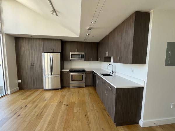 Apartments on Ritch St · San Francisco