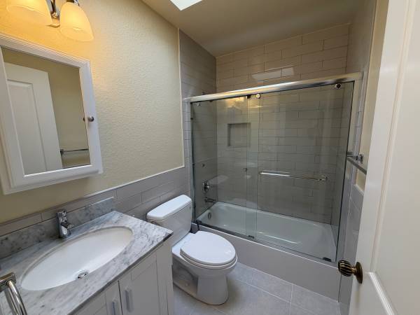 1BR/1BA Apartment on 86th St · Woodhaven photo 5