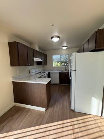 Apartments on Santa Alicia Drive · Rohnert Park photo 2