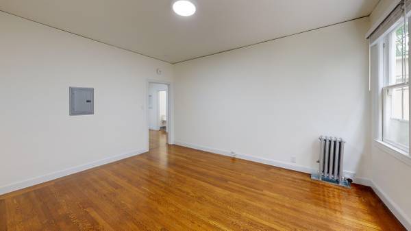 1BR/1BA Apartment · New York photo 2
