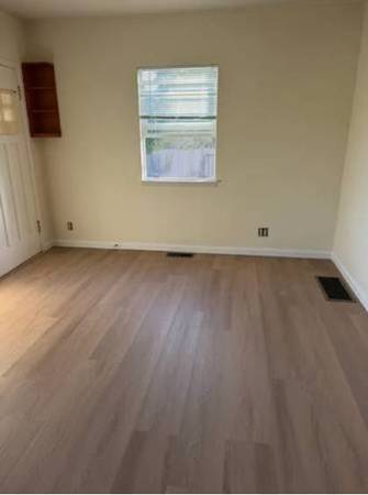 2BR/1BA Apartment · Oakland photo 4
