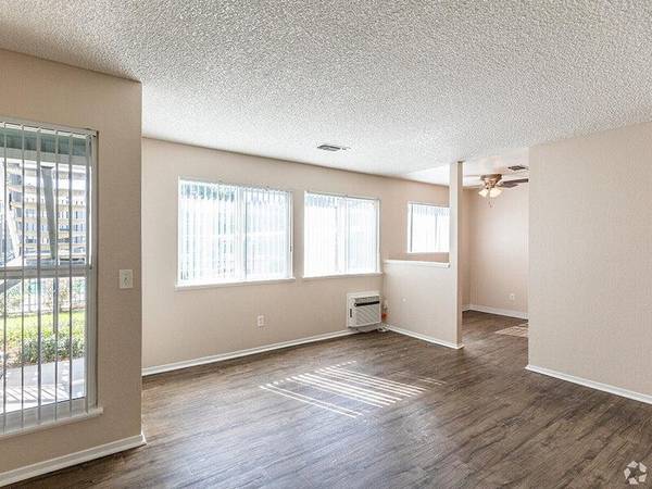 Apartments on Peach Tree Drive · Fairfield