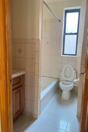 2BR/1BA Apartment · San Francisco photo 3
