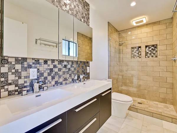 3BR/2BA Condo on Shoreline Dr · San Mateo photo 5