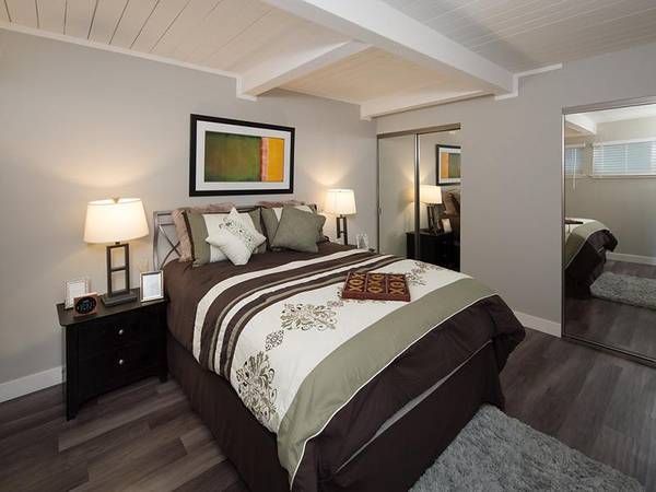 Apartments on W Jackson St · Hayward