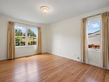 3BR/1BA Single Family House on Alameda De Las Pulgas · San Mateo photo 5