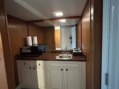 1BR/1BA In Law Adu on Merced Dr · San Bruno photo 2