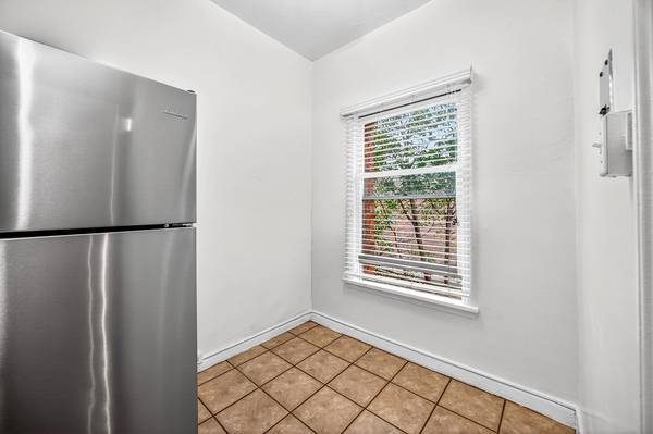 1BR/1BA Apartment · San Francisco photo 2