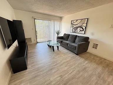 100 Kinross Dr Walnut Creek, CA 94598 photo 2