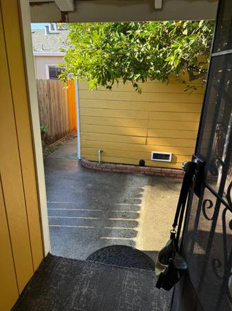 1BR/1BA Apartment · Richmond photo 5