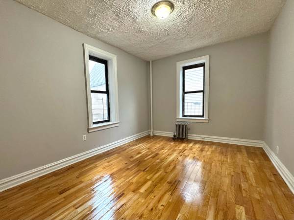 1BR/1BA Apartment · Alameda photo 2