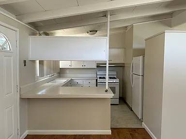 Apartments on Lakehaven Dr · Sunnyvale photo 4