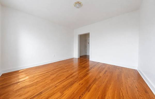 1BR/1BA Apartment · Berkeley photo 4
