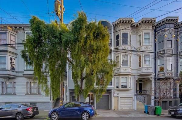 1BR/1BA Condo on Winding Way · San Carlos