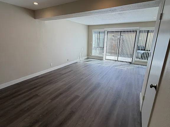 Franciscan Apartments photo 2