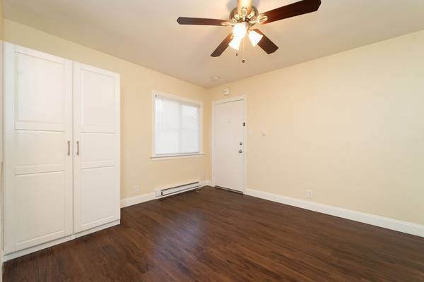 1BR/1BA Apartment · Rohnert Park photo 3