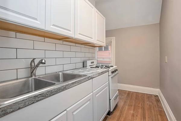 1BR/1BA Apartment · Rohnert Park photo 2