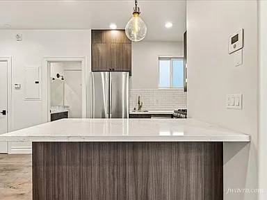 2BR/1BA Apartment · San Francisco photo 2