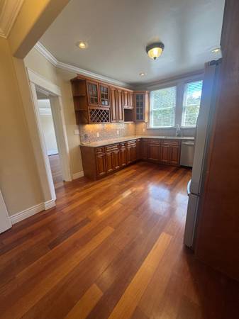3BR/2BA Flat on 18th Street · San Francisco photo 4