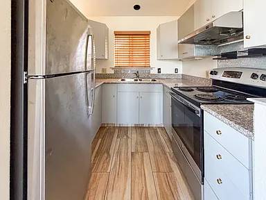 2BR/1BA Apartment · Berkeley photo 3