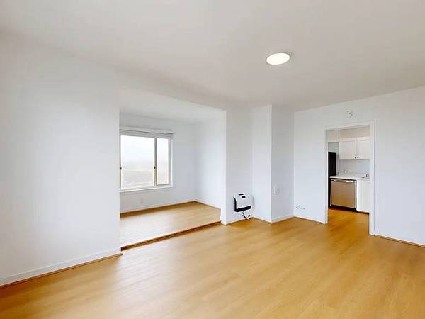 1BR/1BA Apartment · San Francisco photo 5