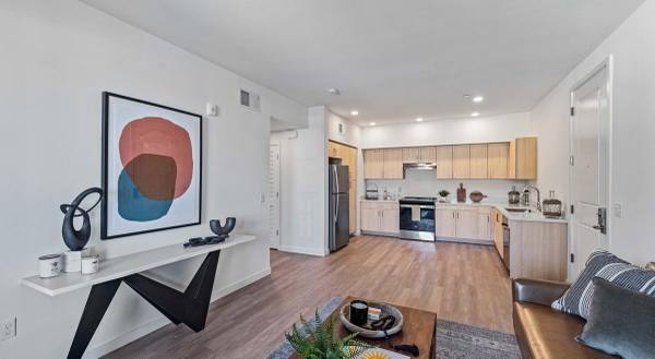 Apartments on Amber Ln · Antioch
