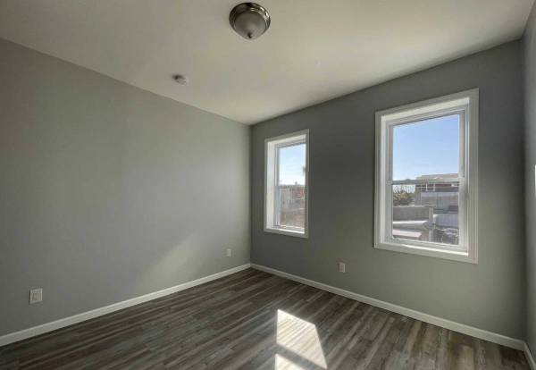 2BR/2BA Apartment · Fairfax photo 4