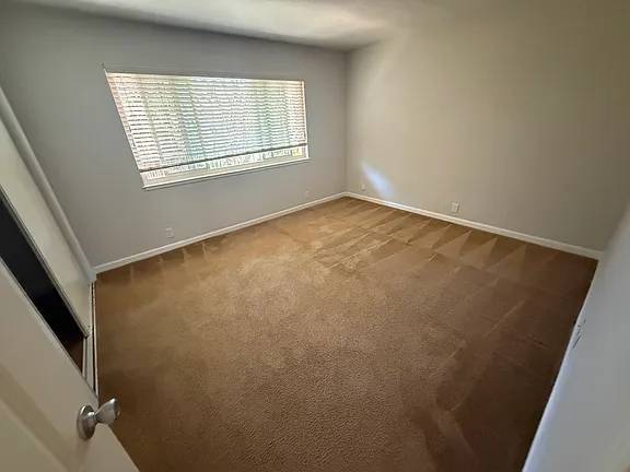 1BR/1BA Apartment · San Bruno photo 2