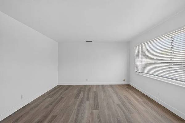 1BR/1BA Apartment on Lincoln Ave · Napa photo 2