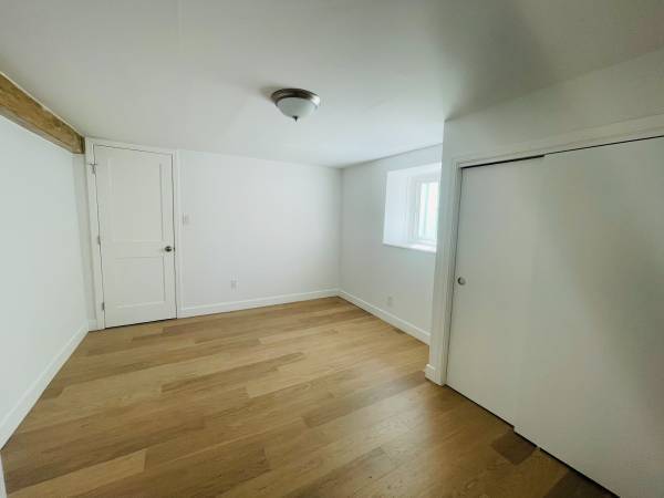 Apartments on Medway Rd · San Anselmo