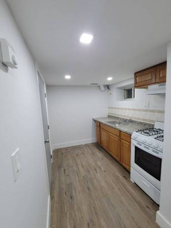 1BR/1BA Apartment · San Francisco photo 5