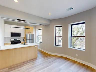 1BR/1BA Duplex on Putnam Ave · Brooklyn photo 2
