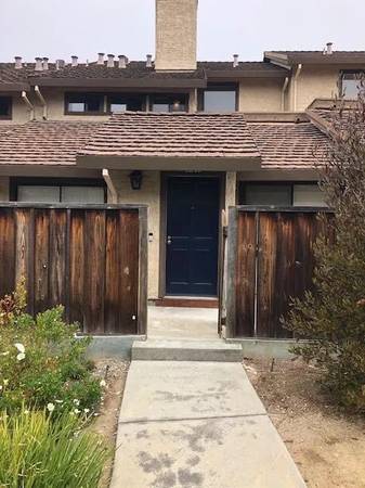 3BR/2BA Townhouse on Cabot Ct · Aptos photo 2