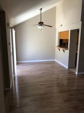 3BR/2BA Townhouse on Cabot Ct · Aptos photo 3