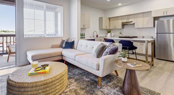 Apartments on Amber Ln · Antioch