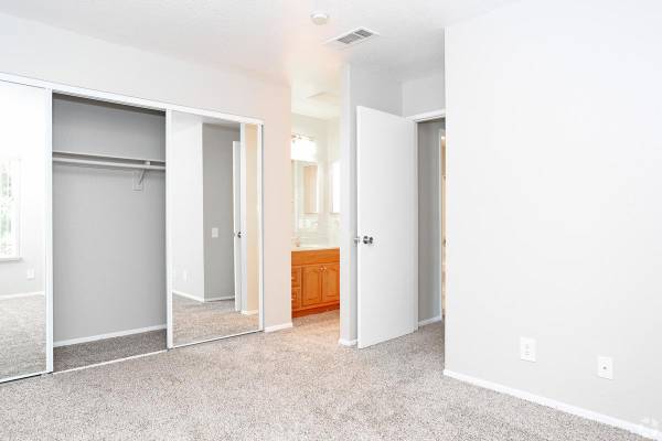 Condos on San Jose Drive · Antioch