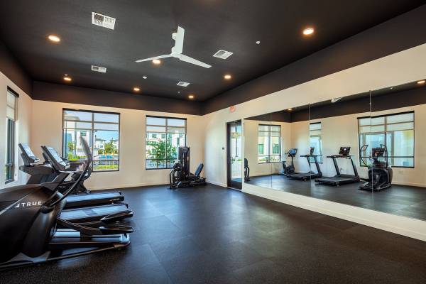 Apartments on Miner Lane · Morgan Hill photo 4