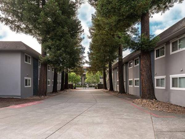 Apartments on Diablo Ave. · Novato