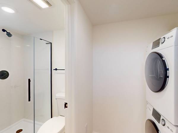 Apartments on Flora Vista Avenue · Santa Clara photo 4