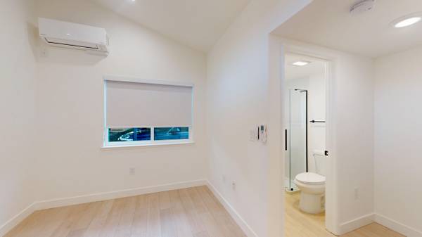 Apartments on Flora Vista Avenue · Santa Clara