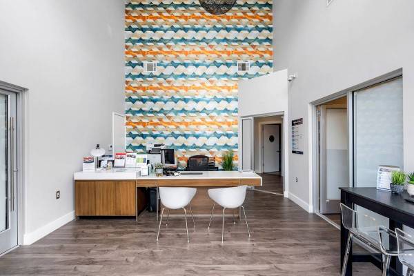 Apartments on Ygnacio Valley Rd · Walnut Creek photo 3