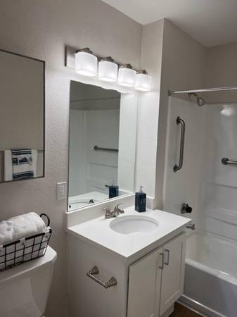 Apartments on Bluebell Dr · Livermore photo 3