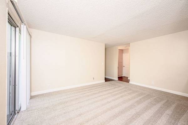 Apartments on Parkmoor Ave · San Jose photo 2