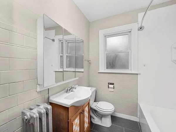 1BR/1BA Apartment on Chauncey Ave · New Rochelle photo 5