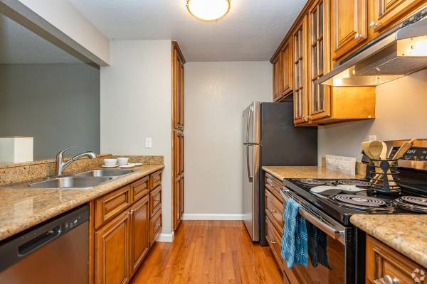 Apartments on Stony Brook · Santa Rosa photo 4