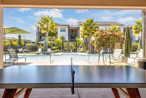 Apartments on Carlson Avenue · Rohnert Park photo 2