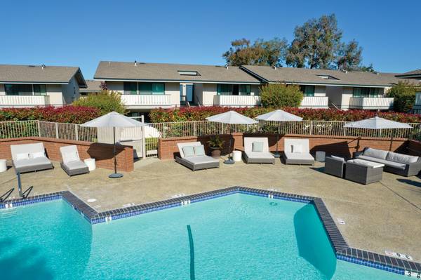 Apartments on Foster City Boulevard · Foster City