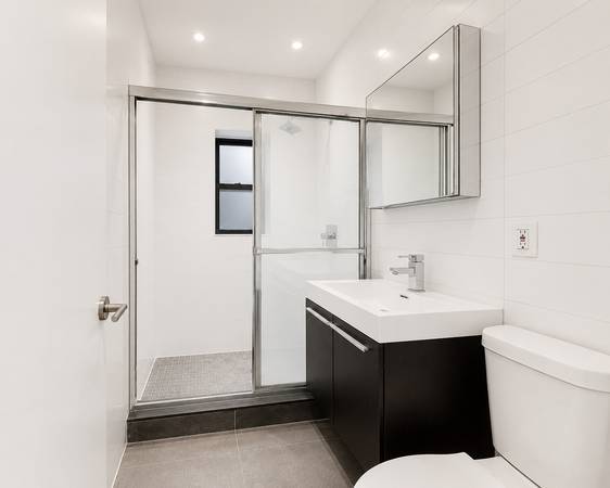 1BR/1BA Apartment on Brooklyn Ave · Brooklyn photo 4