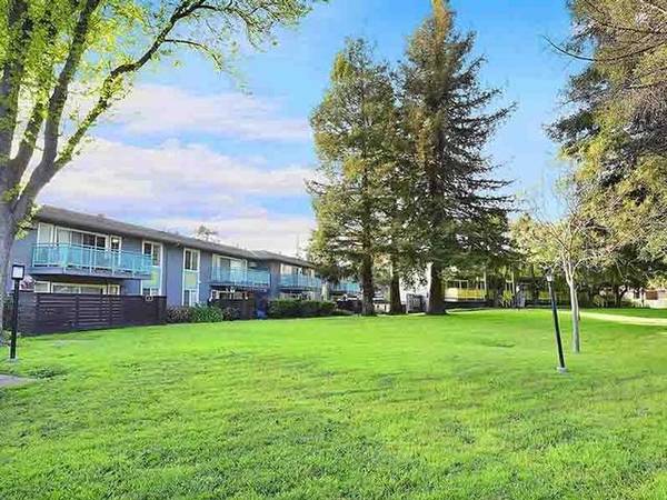Apartments on Camden Street · Fremont photo 3